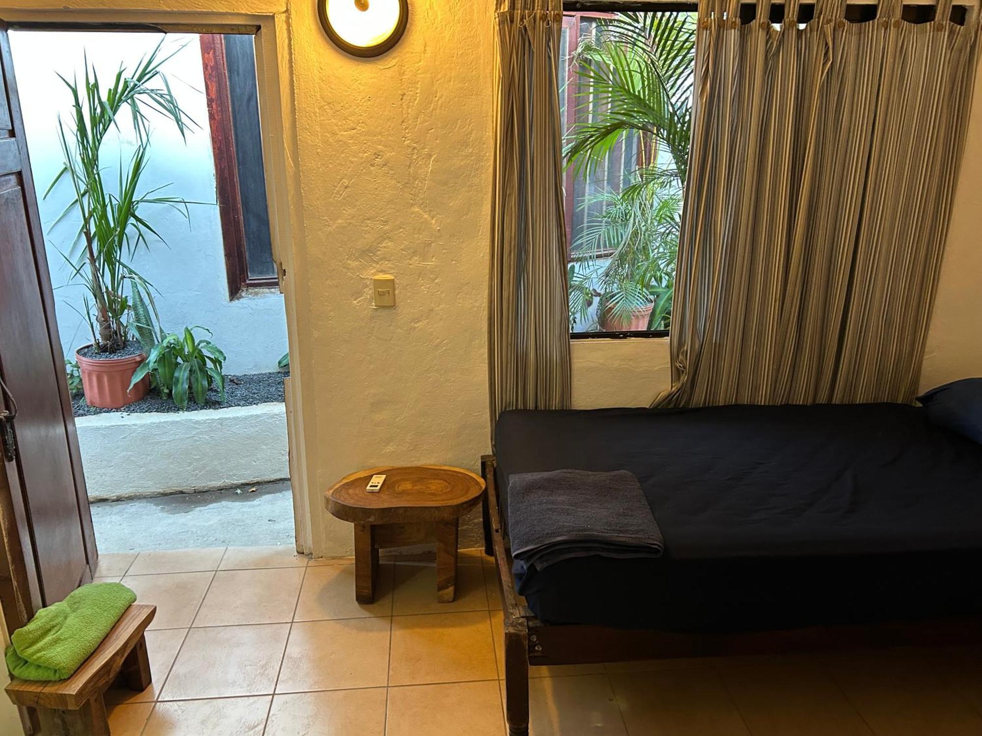 Pura Vida Hostel Tamarindo Luaran gambar
